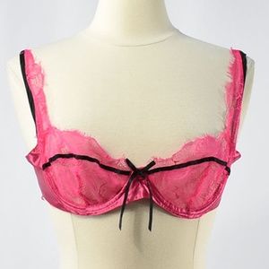 Frederick's of Hollywood Pink Lace Bra MEDIUM